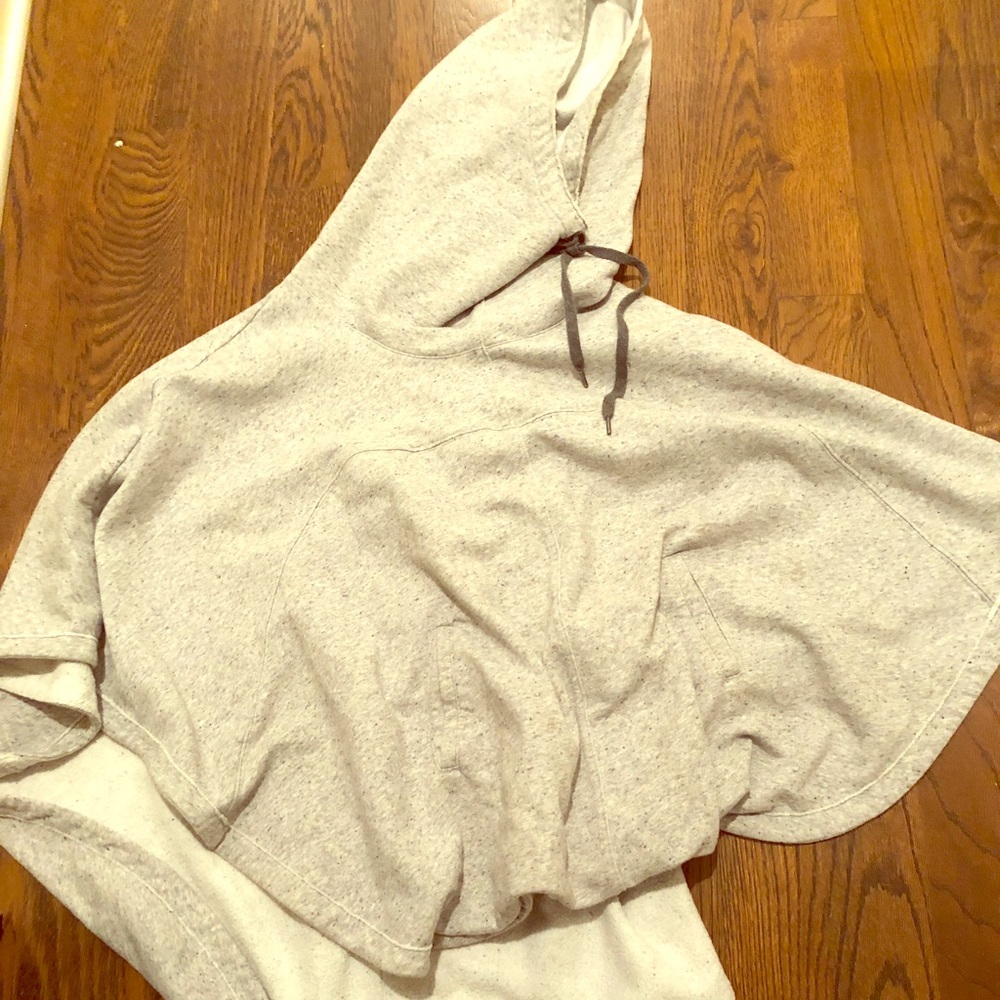 Lou and grey L/xl poncho coverup